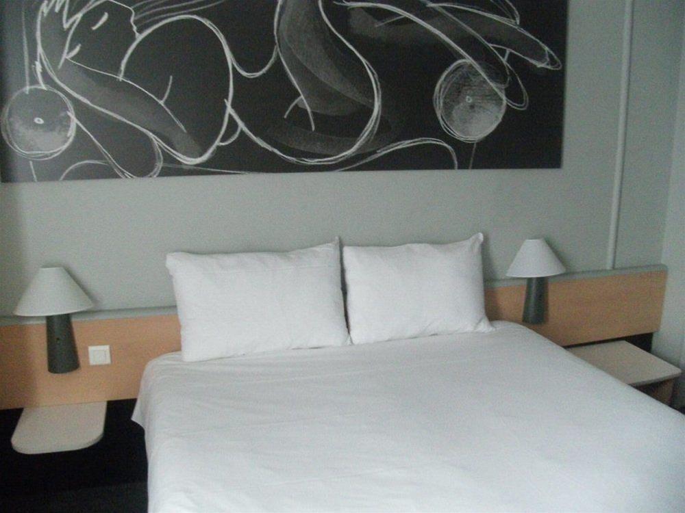 Ibis Daumesnil Porte Doree Hotel París